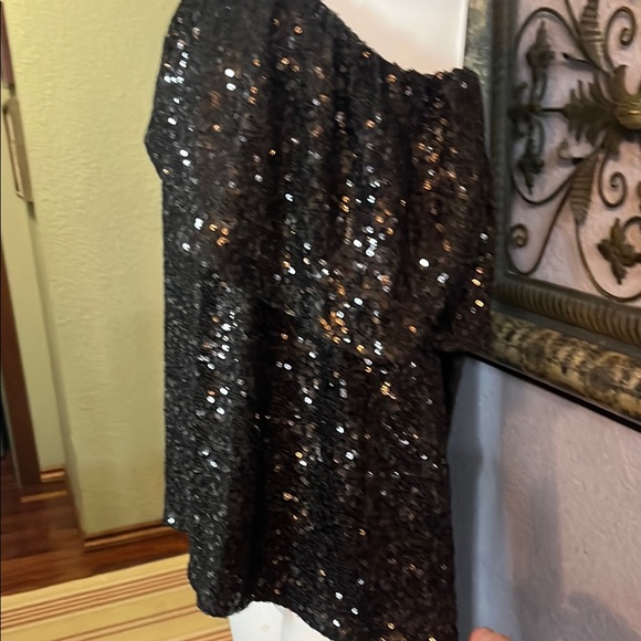NWT BB Dakota Black Sequin One-Shoulder Top- stretchy Sz XS- gorgeous - Picture 5 of 11